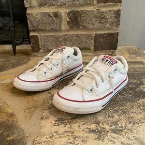 Converse White Canvas Sneakers Boys Size 13
